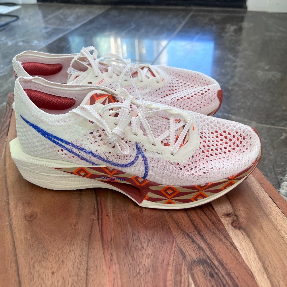 Size 6 Nike zoom x vapor fly 3 blueribbon sports